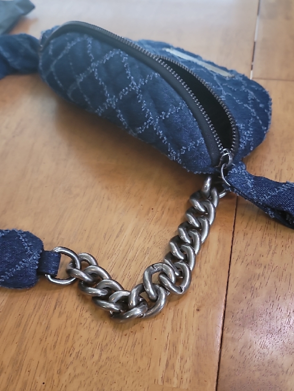Kurt Geiger London Small Brixton Quilt Belt Bag - Picture 7 of 9